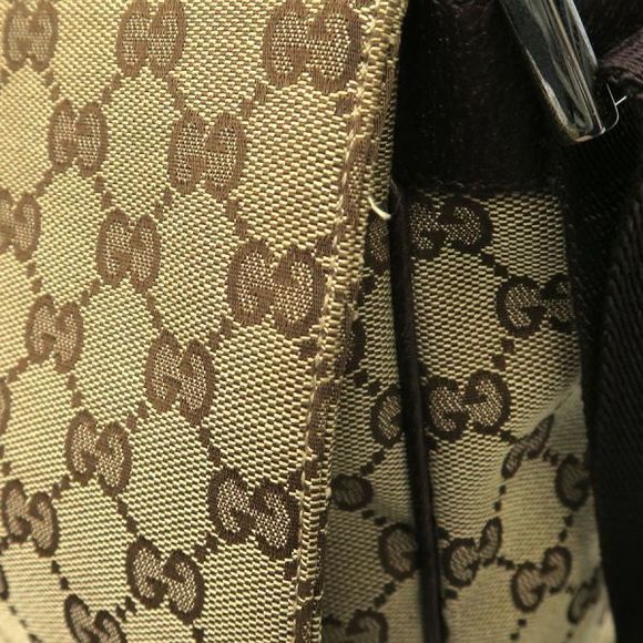 Gucci GG Messenger Bag - Picture 4 of 9